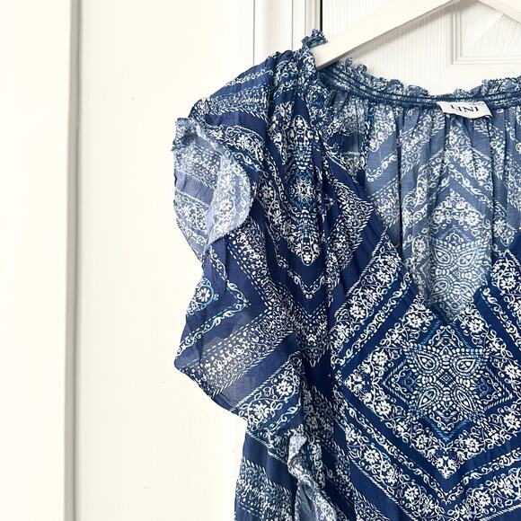 Lini Blue Stacey Ikat Geometric Print Flutter Sleeve Smocked Waist Mini Dress XS - Picture 6 of 11